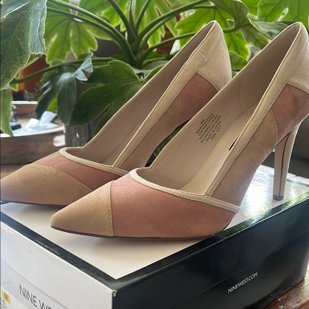 Nine West Tan and Pink Heels with Pointed Toe - NWT
